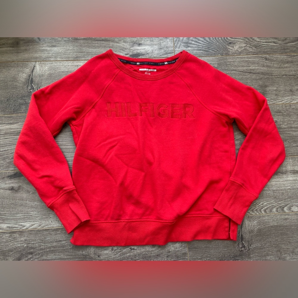 Tommy Hilfiger Sport red fleece crewneck sweater with thumb holes 60% cotton